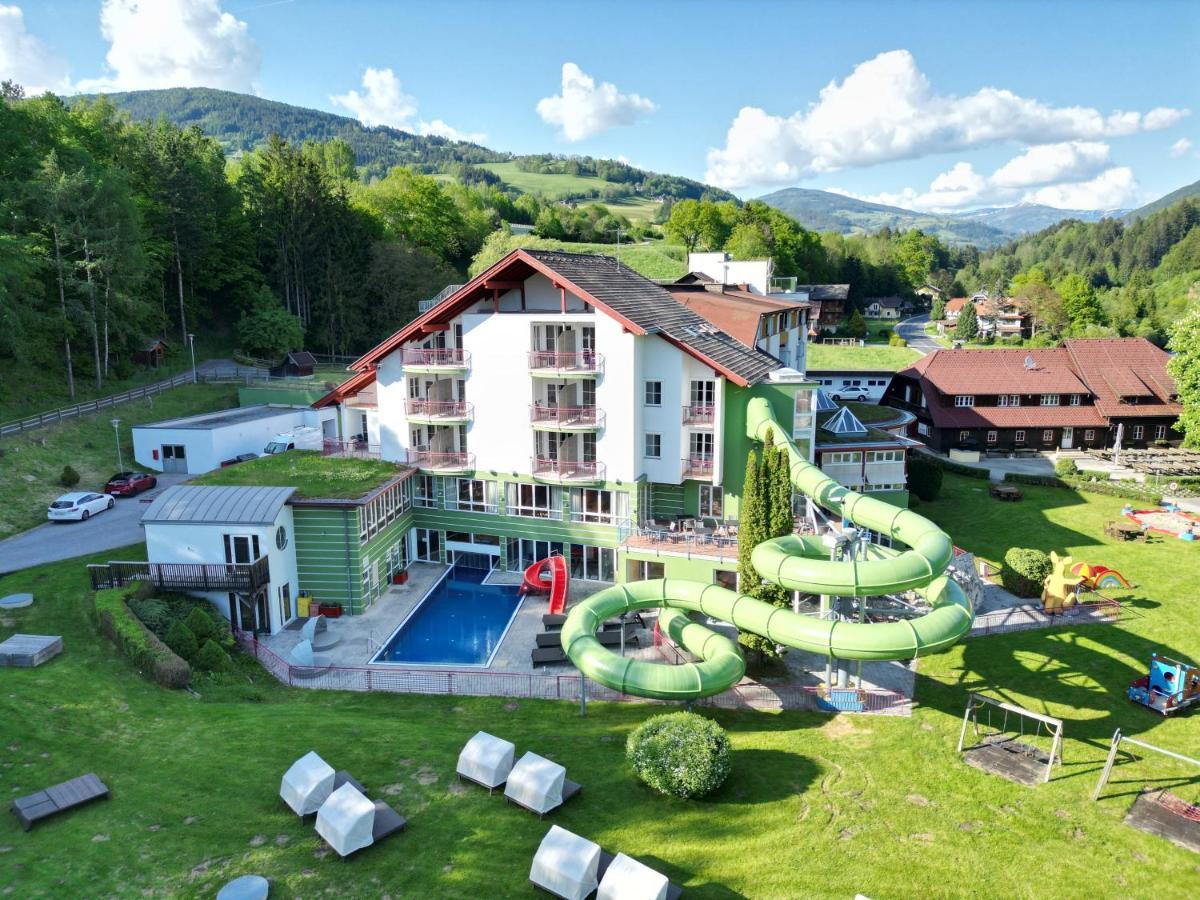 Familienhotel Trebesingerhof Exterior photo