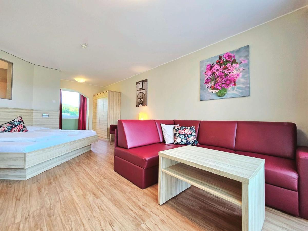 Familienhotel Trebesingerhof Exterior photo