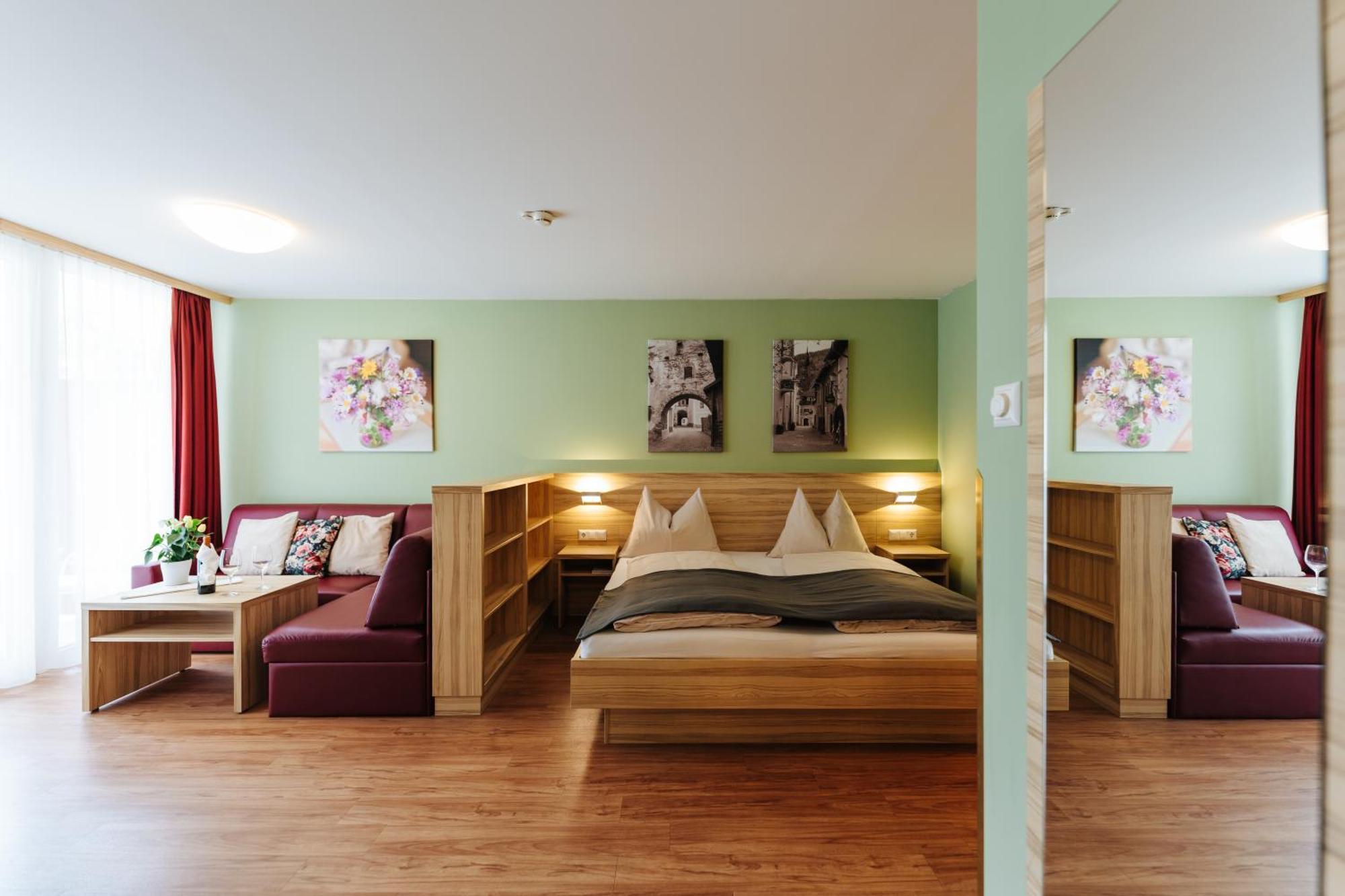 Familienhotel Trebesingerhof Exterior photo